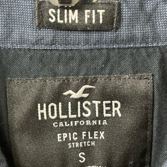 Hollister Button Down Shirt (slim fit small) - Picture 4 of 5